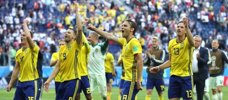 Mondiali: la Svezia elimina la Svizzera. Debutto col sorriso per Krafth, Dzemaili torna a casa