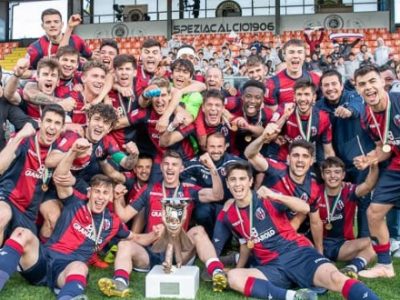 Sorteggiati i gironi della 72^ Viareggio Cup, Bologna con Newell's Old Boys, Sassuolo e Carrarese
