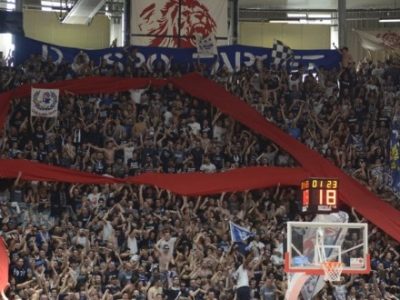 La Fortitudo Bologna torna in Serie A dopo 10 anni, 91-79 su Ferrara e grande festa al PalaDozza