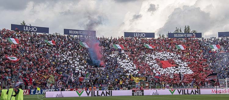 La Curva Andrea Costa: 