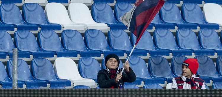 Stagione surreale per il Bologna, ma un ambiente unito può essere l'arma in più