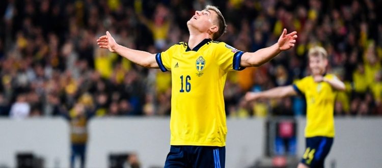 Prima volta da sogno anche per Svanberg, titolare con gol e assist nel 3-0 della Svezia sulle Fær Øer