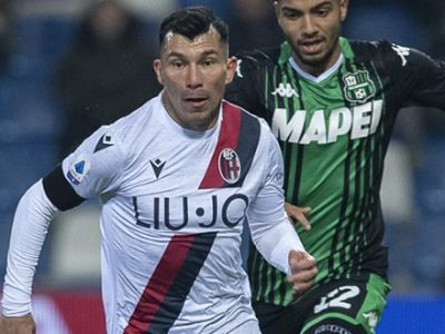 Per Medel niente Milan, il cileno fermato un turno dal Giudice Sportivo