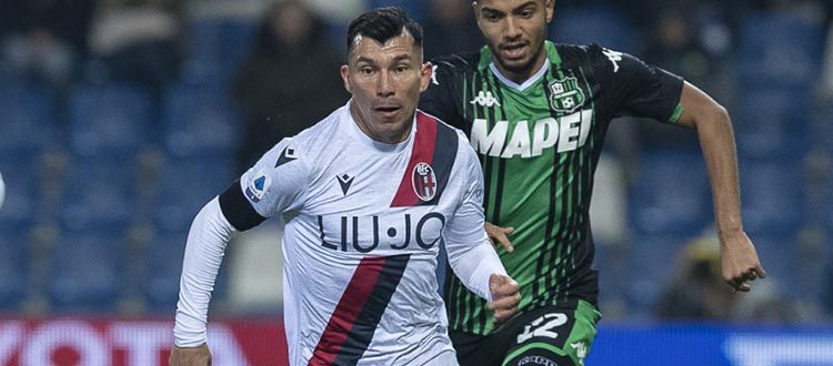 Per Medel niente Milan, il cileno fermato un turno dal Giudice Sportivo