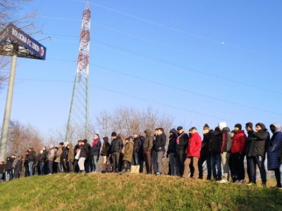 Ultimo allenamento del 2019 per i rossoblù, in gruppo anche Medel, Palacio e Paz