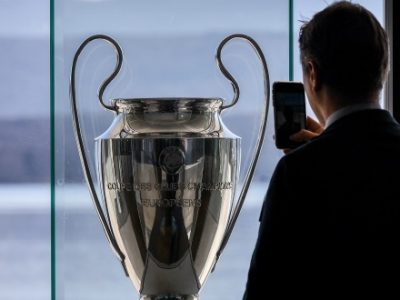 Meglio tardi che mai: la UEFA sospende Champions ed Europa League. Anche il calcio inglese si arrende