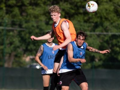 Il Bologna accelera: lavoro atletico, esercitazioni tattiche e partitella a Casteldebole