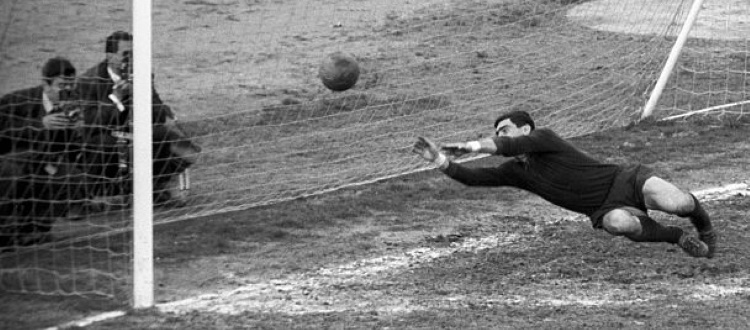 Il Paradiso ha un guardiano in più: addio a William Negri, meraviglioso portiere del settimo scudetto rossoblù