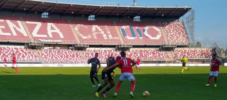 Piacenza k.o., l'avversaria del Bologna in Coppa Italia uscirà dalla sfida tra Reggina e Teramo