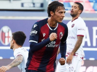 Primo gol in maglia rossoblù per Vignato, 480° marcatore nella storia del Bologna