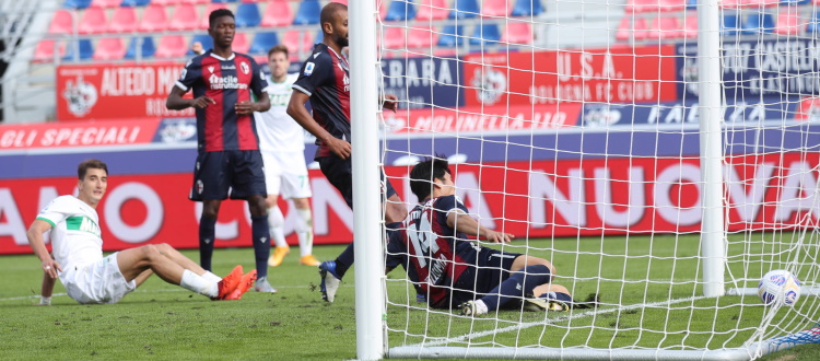 Il Bologna diverte e va avanti 3-1, poi l'incredibile rimonta: al Dall'Ara vince il Sassuolo 4-3