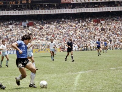 Maradona, l'uomo delle sfide che ha portato il calcio ad un altro livello