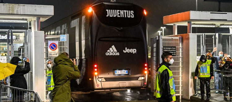 Il Collegio di Garanzia del CONI dà ragione al Napoli, il match contro la Juventus si dovrà giocare