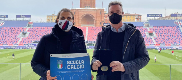 Il Bologna riceve il riconoscimento di Scuola Calcio Élite dalla FIGC Emilia-Romagna. Chiatti: "Una grande soddisfazione"