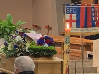 Celebrato a Bologna il funerale di Mirko Pavinato, presenti una delegazione del BFC e gli ex rossoblù Rado, Cimpiel e Colomba