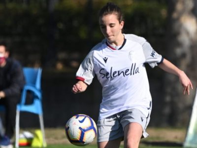 Nuovo stop per il Bologna Femminile: rossoblù travolte 4-1 a Sassari e raggiunte in testa dal Filecchio