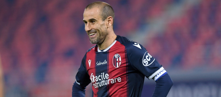 Niente rinnovo, Palacio saluta ufficialmente il Bologna: "Grazie di tutto, è stato un piacere conoscervi e giocare con la vostra maglia"