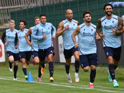 Doppia seduta per il Bologna a Pinzolo, Dijks fermato dalla febbre. Domani alle 12 la presentazione del ritiro