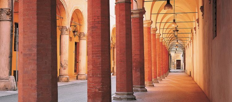 I portici di Bologna nominati patrimonio dell'umanità UNESCO