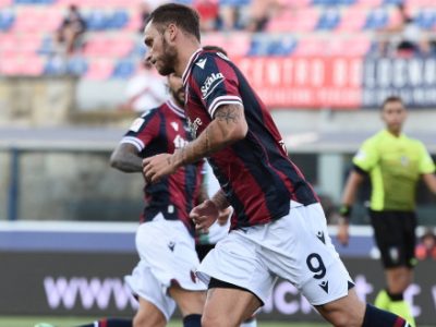 Esordio ufficiale col Bologna per Annan, Bonifazi, Van Hooijdonk e Arnautovic, per l'austriaco anche il primo gol in maglia rossoblù