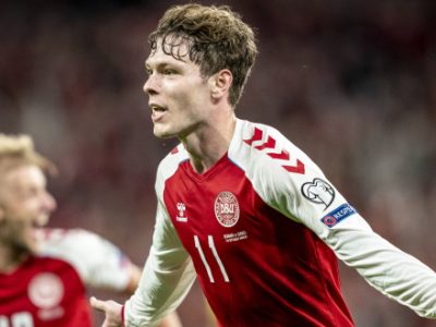 Gran gol di Skov Olsen nel 5-0 della Danimarca su Israele, esordio per Kingsley nella Nigeria, in campo anche Arnautovic, Mbaye e Urbanski