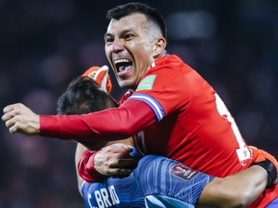 Medel sempre titolare e leader del suo Cile: 3-0 al Venezuela. Non schierato Dominguez in Argentina-Perù 1-0