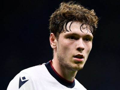 Skov Olsen saluta Bologna e ringrazia tutti tranne Mihajlovic: 