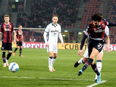 Seduta tattica a due giorni da Bologna-Milan, Soriano in gruppo