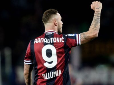 Arnautovic chiude con 15 gol totali ed entra nella Top 100 rossoblù. Orsolini (35 reti) sale al 32° posto, Barrow raggiunge Baggio a 23