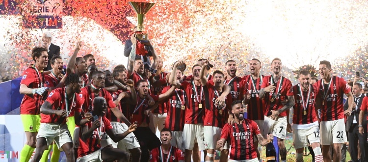 Milan campione d'Italia per la 19^ volta, Sassuolo travolto 3-0. Inter seconda tra i rimpianti, fatale la sconfitta di Bologna
