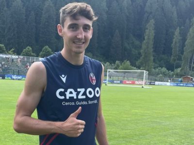 Doppia seduta tra campo, palestra e calcio-tennis a Pinzolo, solo lavoro atletico per Cambiaso. Domani potrebbe arrivare Sartori