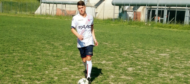 Il messaggio di Mihajlovic per Davide, tifoso rossoblù ridotto in fin di vita a Crotone: "Tutto il Bologna tifa per te, ti aspettiamo a Casteldebole"