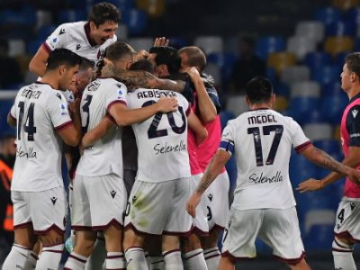 La 'bella sconfitta' di Napoli non può bastare, ora il Cagliari per arrivare bene al Lecce: stasera e domenica si può solo vincere