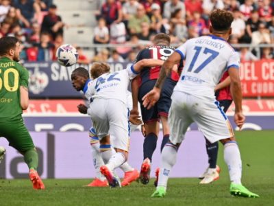 Primo gol in Serie A e in maglia rossoblù per Ferguson, 488° marcatore nella storia del Bologna