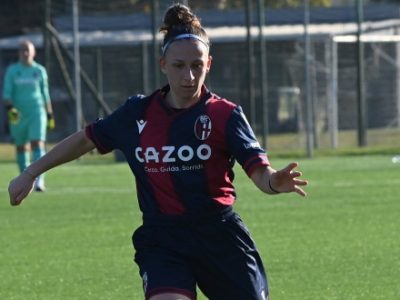 Bologna Femminile, 10 vittorie di fila e primo posto in solitaria. A Portogruaro apre Spallanzani, poi doppiette di Gelmetti e Sciarrone: 0-5