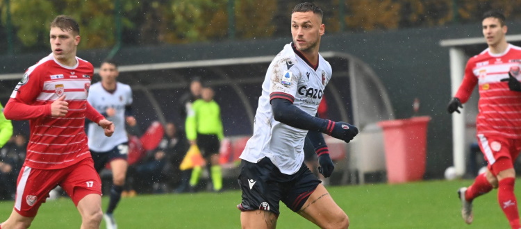 Bologna, festival del gol nell'amichevole contro il Kapfenberg: rossoblù in palla sotto il diluvio, austriaci travolti 9-0