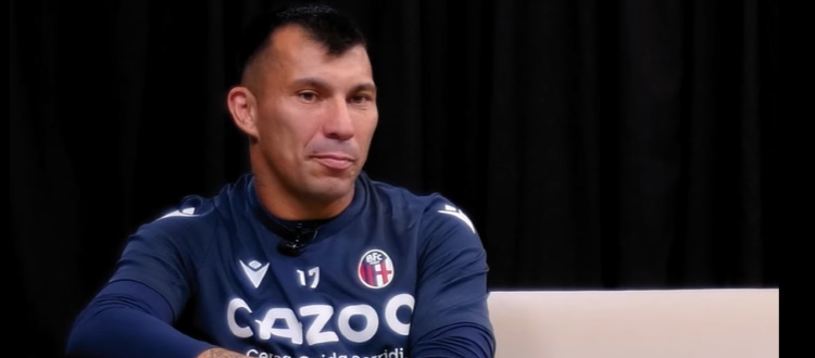 Medel: "Chiudere la carriera a Bologna? Speriamo. Con Motta lavoriamo duro e c'è un buon rapporto, io e la mia famiglia amiamo la città"