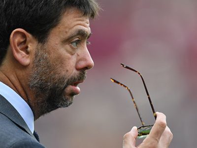 Plusvalenze: la Corte Federale infligge 15 punti di penalizzazione alla Juventus. Agnelli inibito per 24 mesi, Paratici per 30