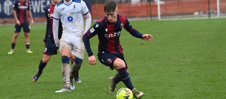 Il Bologna Primavera domina, l'Atalanta vince 1-0 con Bevilacqua. Vigiani: "È mancato il gol ma i ragazzi meritano solo complimenti"