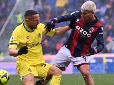 Dominguez, Orsolini e Schouten si contendono la palma del migliore, ma il Bologna di Motta è scintillante in ogni suo elemento