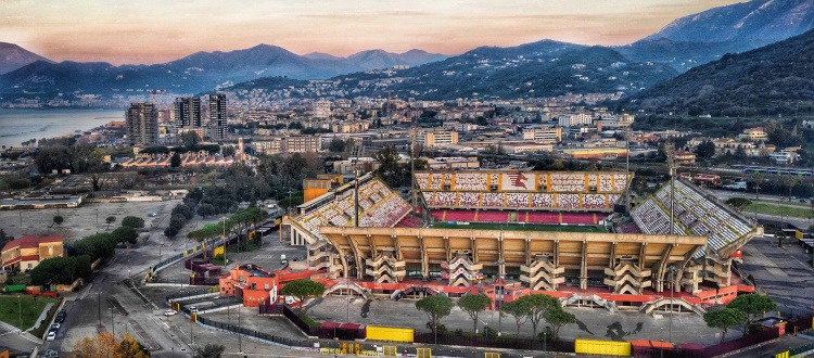 Iniziata la prevendita per Salernitana-Bologna di sabato, biglietti nella Curva Nord dell'Arechi disponibili a 22 €