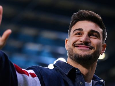 Orsolini c'è: il Bologna parte per Salerno con 24 effettivi, Dominguez unico assente