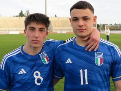 Bomberino Ravaglioli diventa sempre più grande: 3 gol in 3 match per l'attaccante rossoblù con l'Italia Under 17, ad un passo dall'Europeo