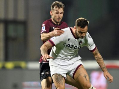 Contusione al piede destro per Arnautovic, risentimento muscolare all'inguine per Cambiaso