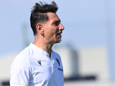 Il Bologna Primavera si butta via: gemme di Anatriello e Urbanski, poi l'Empoli rimonta e vince 3-2. Vigiani: 