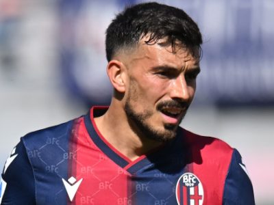 Seduta tattica con prove di conclusioni a rete verso Empoli-Bologna, differenziato per Sansone e Soriano