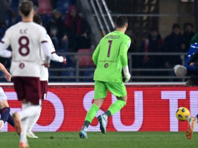 Il Bologna parte piano e poi si scatena, Toro 'matato' 2-0 al Dall'Ara con Fabbian e Zirkzee: rossoblù quinti insieme alla Roma