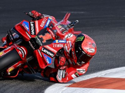 Il rosso e il tricolore tornano a colorare la MotoGP: Bagnaia e la Ducati sul tetto del mondo per il secondo anno di fila