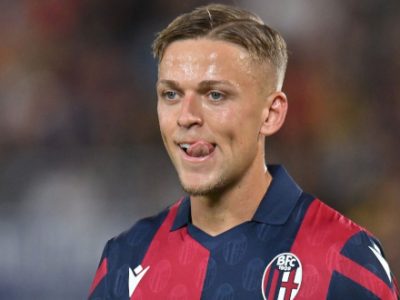 Il Bologna ritrova Karlsson e Saelemaekers, prima chiamata per Ilic. Oltre a Ndoye e Posch out anche Van Hooijdonk per influenza