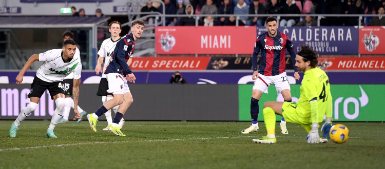 Motta e il Bologna si complicano la vita e spianano la strada al Sassuolo, poi splendida rimonta e tripudio al Dall'Ara: 4-2!